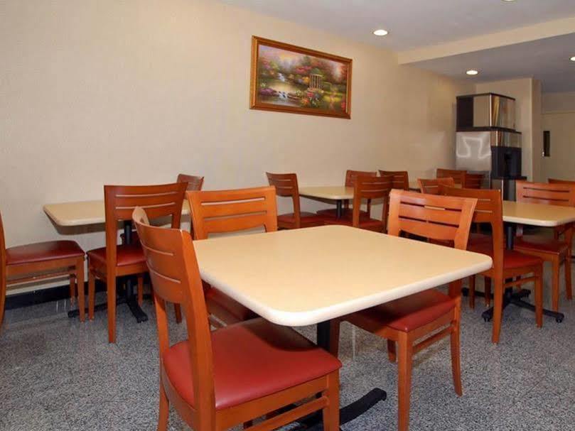 Comfort Inn Jfk Airport New York Étterem fotó